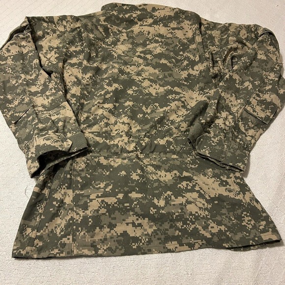 ACU A2CU Aircrew Combat Uniform Coat, Size Medium Long Digital CAMO - Picture 16 of 16